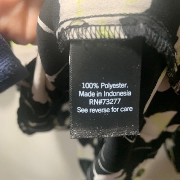 Vera Wang Floral Flowy Classic Workwear Business Casual Blouse - Size XXL - Picture 5 of 7